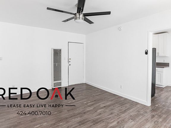 4th image of 745 S Mariposa Ave APT 11