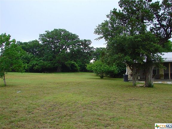 3rd image of 130 Oakcrest Dr
