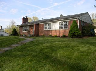 34 Graham Dr, Athens, OH 45701