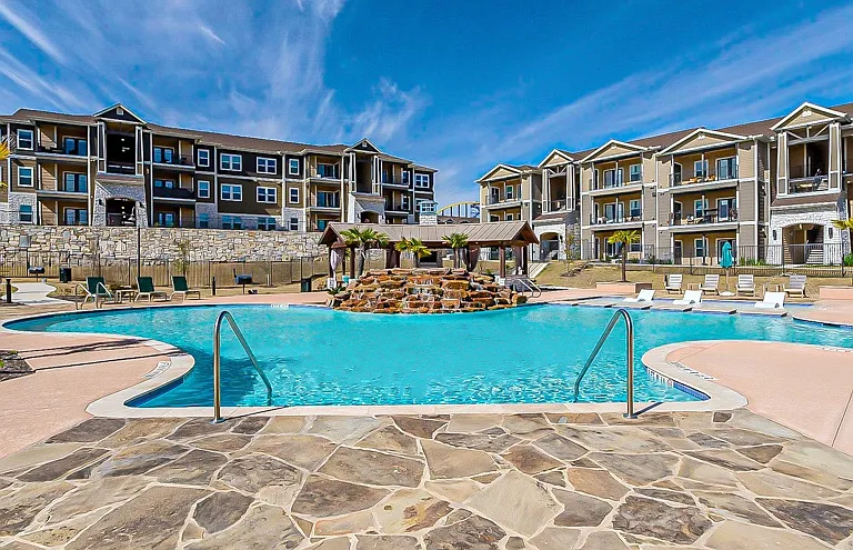 Paragon Westover Hills Apartments — Photo 44