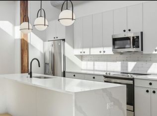 419-423 S 45th St APT 5, Philadelphia, PA 19104