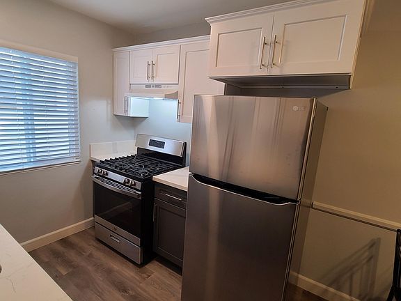 2nd image of 1418 W 225th St #2