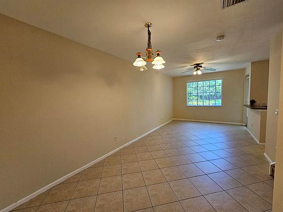 5th image of 2022 Marsh Harbor Dr