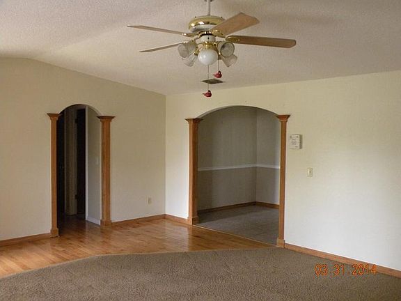 5th image of 2670 Pinewood Blvd N