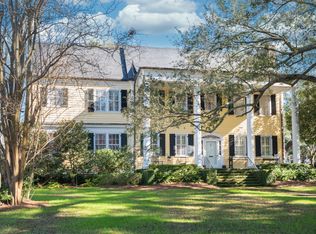 202 Pitt St, Mount Pleasant, SC 29464