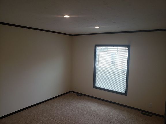 5th image of 1250 Paree St #580
