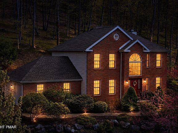 2nd image of 366 Rolling Hills Dr