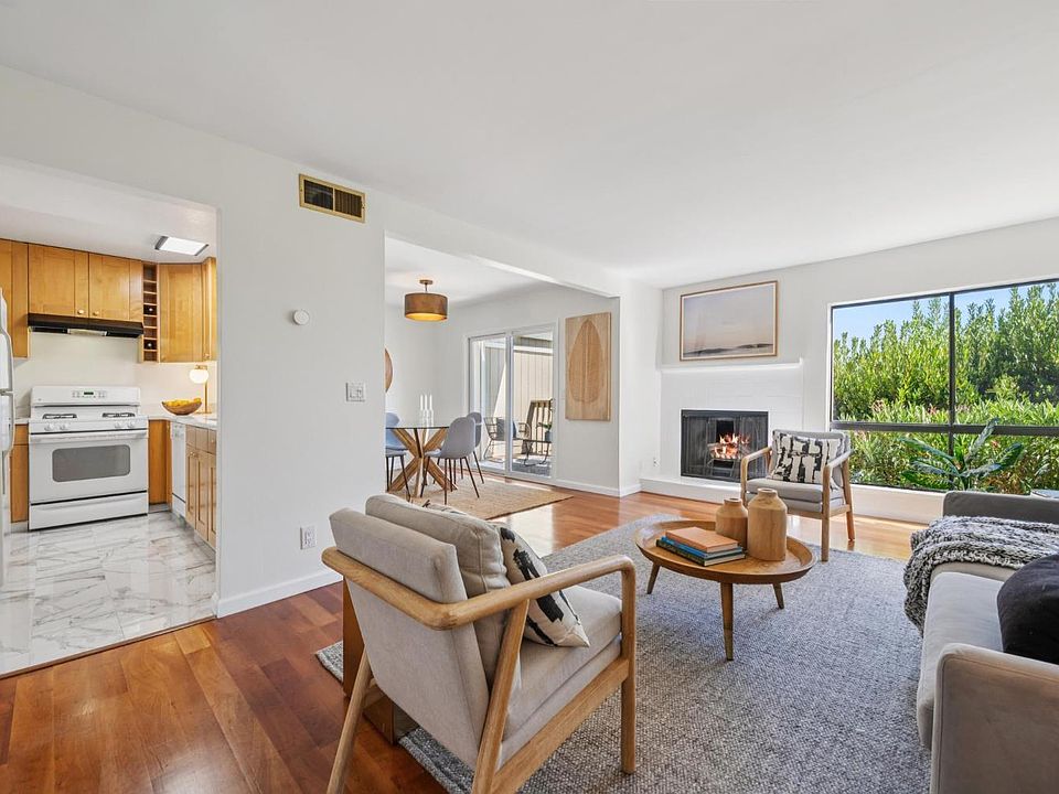 1st image of 35 Wordsworth Court