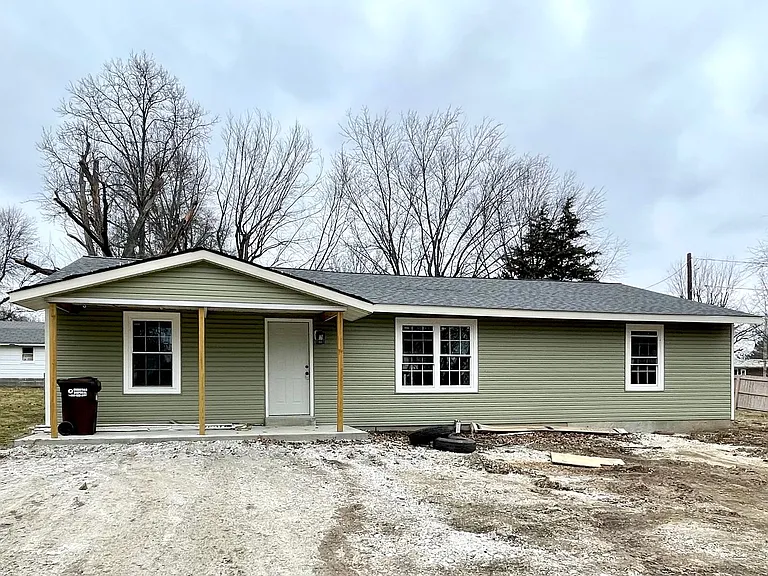 431 Harris St — Photo 2