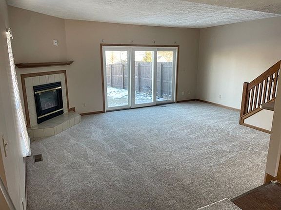3rd image of 1718 Rock Creek Dr