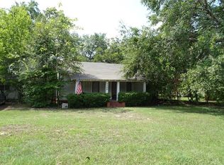 1300 Magnolia St, Teague, TX 75860