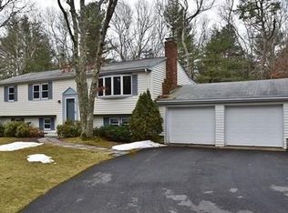 69 Claremont Rd, Pembroke, MA 02359