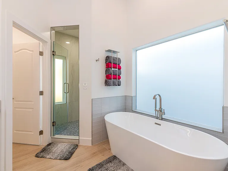 1710 E Queen Palm Dr — Photo 15