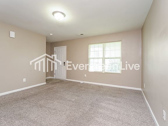 3rd image of 364 Kendall Dr