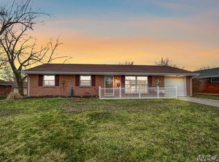 2550 Windsor Dr, Lima, OH 45805