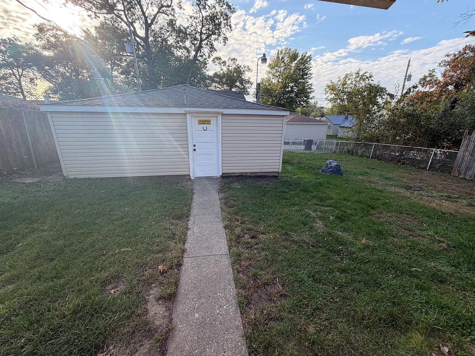 2 bed, 650 sqft, $1,325 — Photo 4