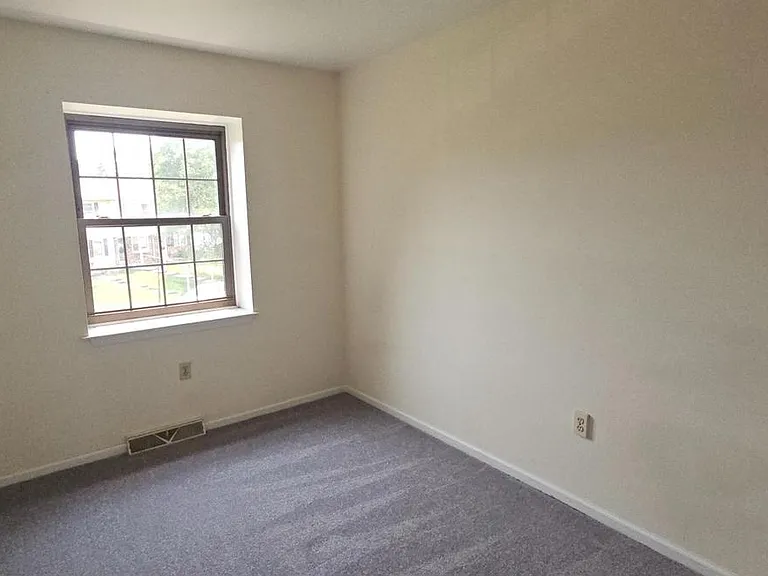 229 Ritter Pl — Photo 7