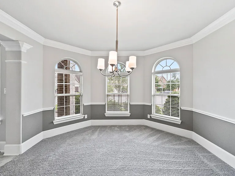 3938 Avalon Ridge Dr — Photo 5