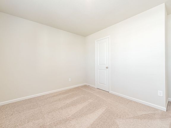 5th image of 3225 Ridge Hill Pkwy #V272f4
