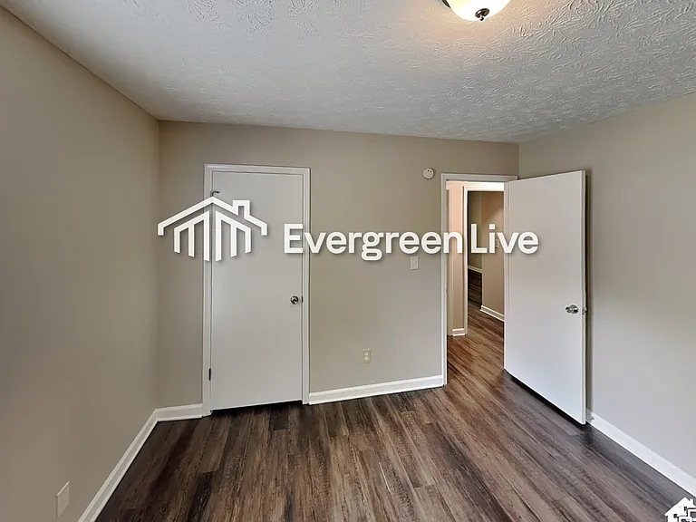 333 Park Ridge Cir — Photo 13