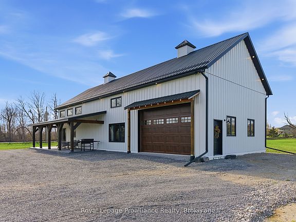 3rd image of 375 Ventress Rd