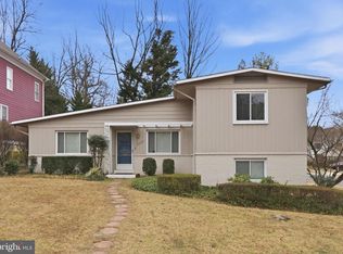 6104 Kirby Rd, Bethesda, MD 20817