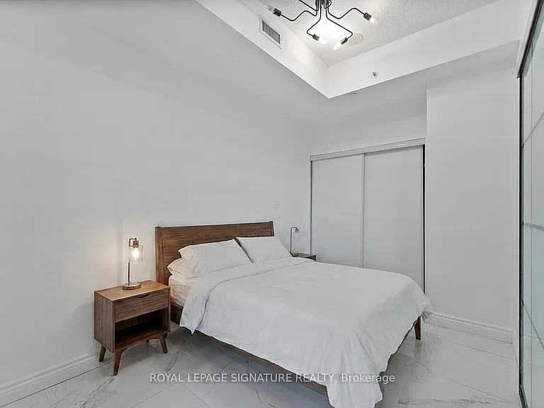 51 E Liberty St #517 — Photo 5