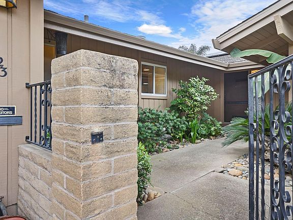5th image of 3823 Merrimac Ct