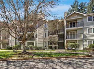6527 200th Street SW #304, Lynnwood, WA