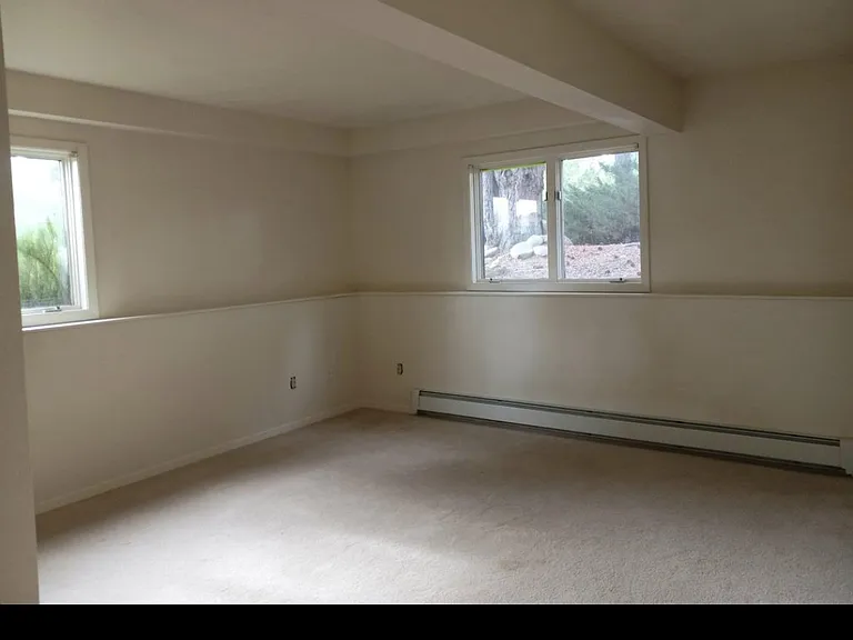 5780 Eastwood Ln — Photo 9