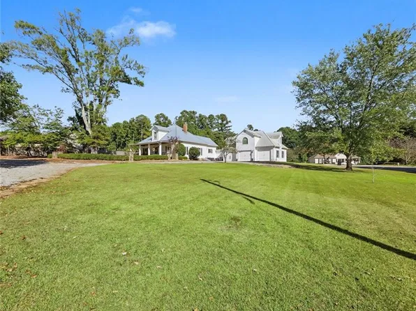 301 Holland Rd, Powder Springs, GA 30127