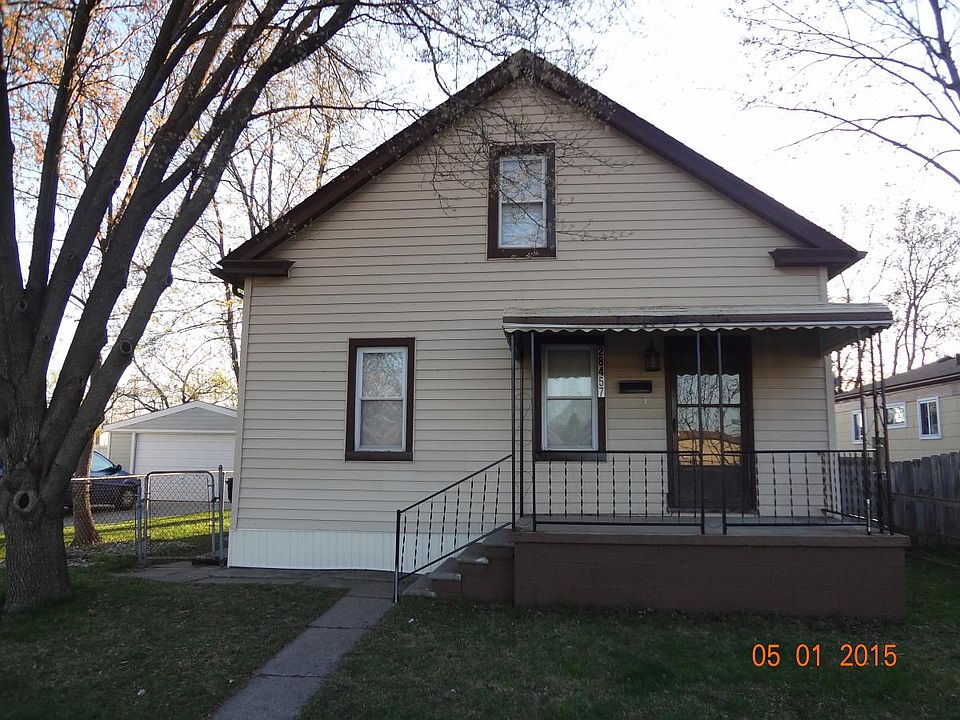 1st image of 28457 Waverly St