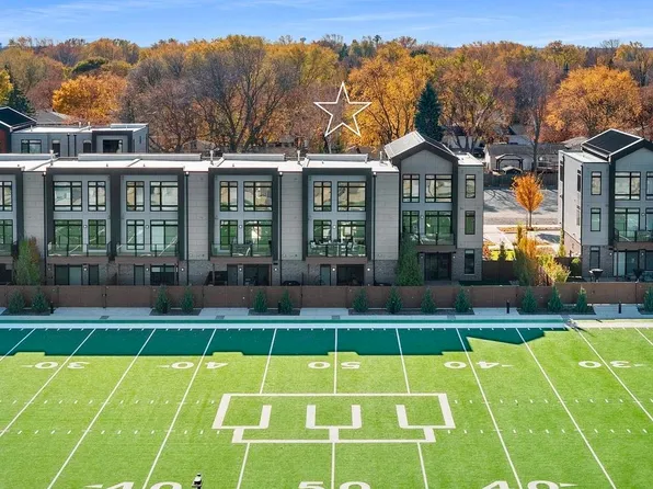 1108 Brookwood Dr, Green Bay, WI 54304