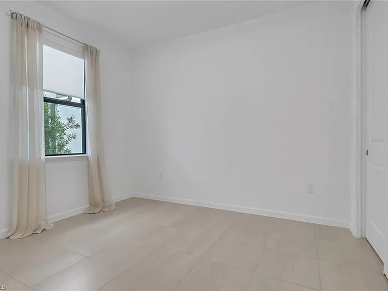 20789 Napa Loop — Photo 22