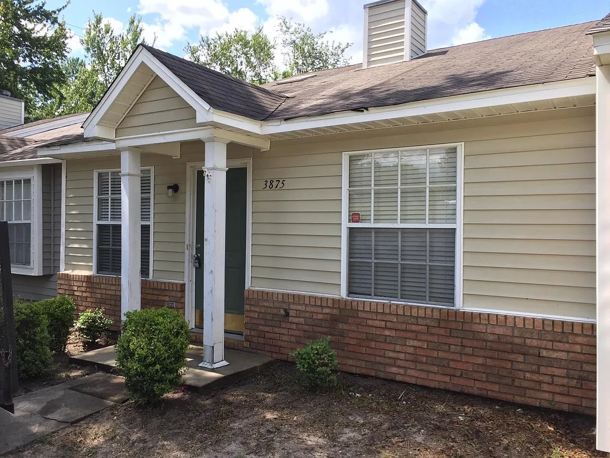 Building Photo - 3875 Gaffney Loop