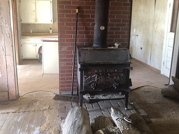 3rd image of 4157 N County Road 300 W