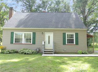 565 N Maple St, Mercer, PA 16137