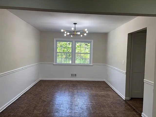 127 Stockton Ave — Photo 11