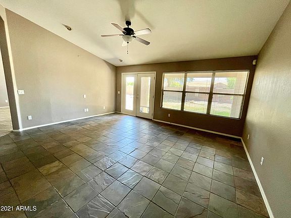 5th image of 1165 W Mulberry Dr