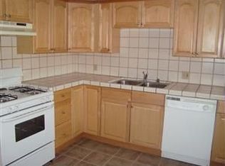 7281 Dowdy St #A, Gilroy, CA