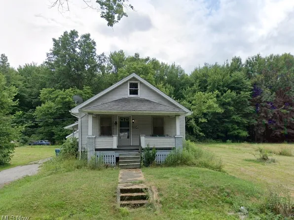 22045 Norman Ave, Alliance, OH 44601