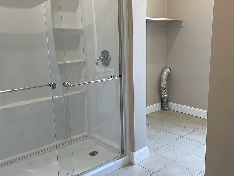 82 Penn Ave #1 — Photo 9