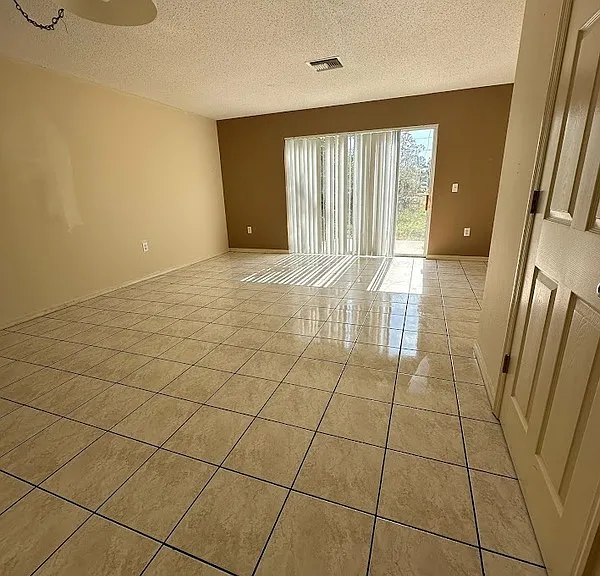 271 Hart Ln #6 — Photo 13