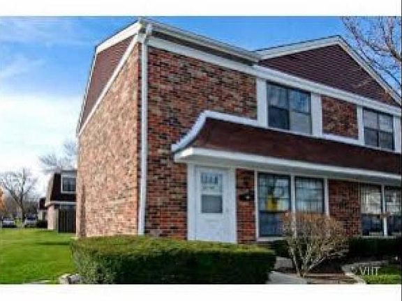 2nd image of 4136 Brentwood Ln