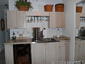 4th image of 839 E 23rd Ave