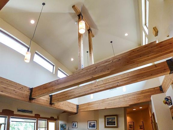 3rd image of 1044 Coyote Ridge Cir
