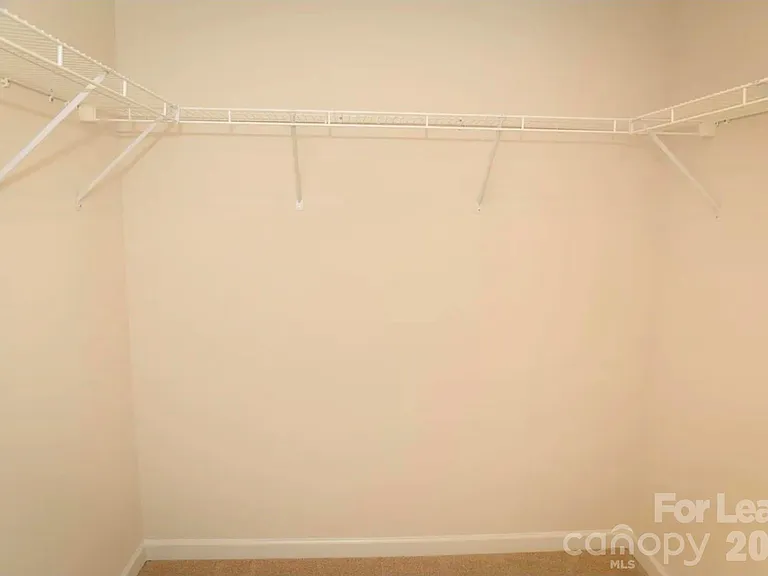 9331 Arbor Creek Dr — Photo 6