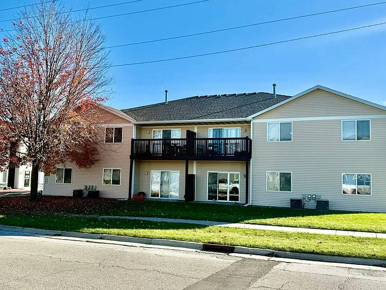 4524 Steinbeck St — Photo 10