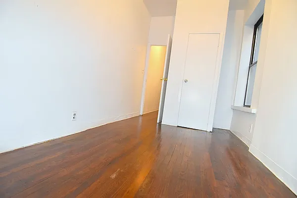 Rented by Manhattan Spaces | media 24