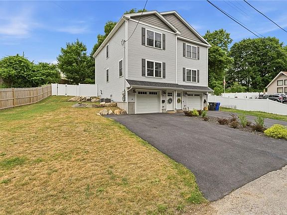 3rd image of 55 South St #1